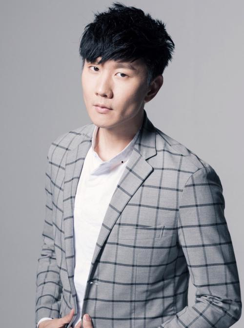 娱乐吃瓜的男导演,揭秘娱乐圈幕后风云